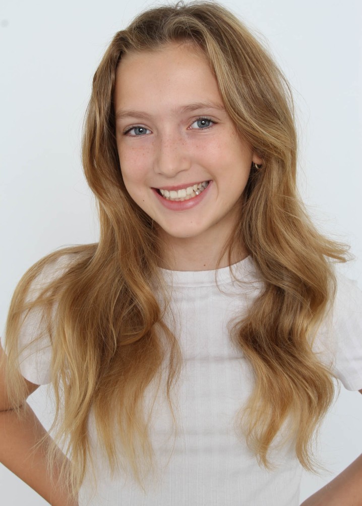 molly oliver - junior