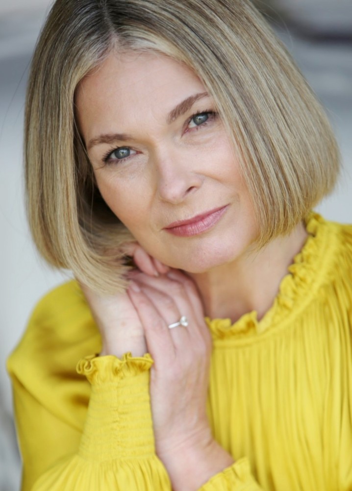 christa ellis - profile