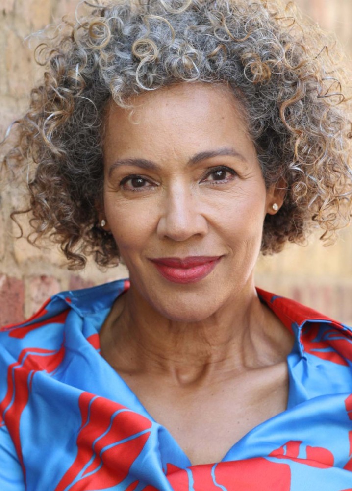 resi harris - profile