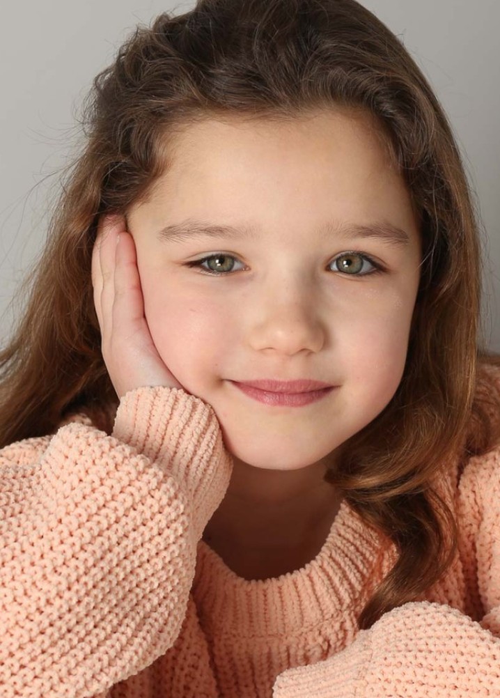 mara marsland-roberts - profile