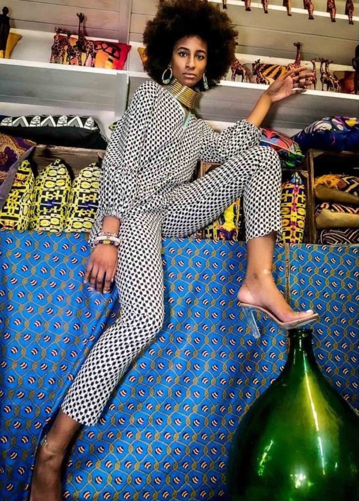 elishia edwards - model