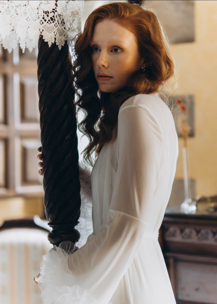 kitty valius - model