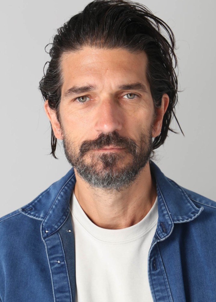 jonathan saxby - actor