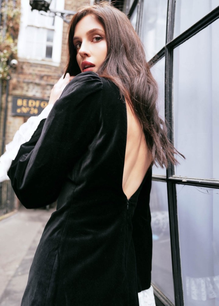 lauren saliu - model