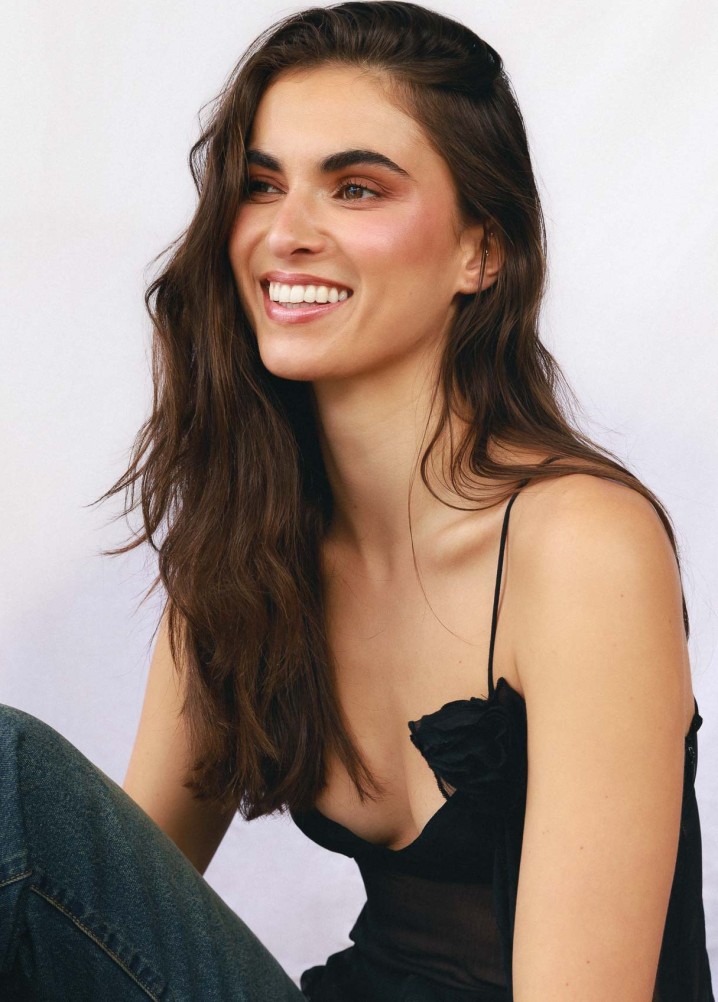 anya conlon - model