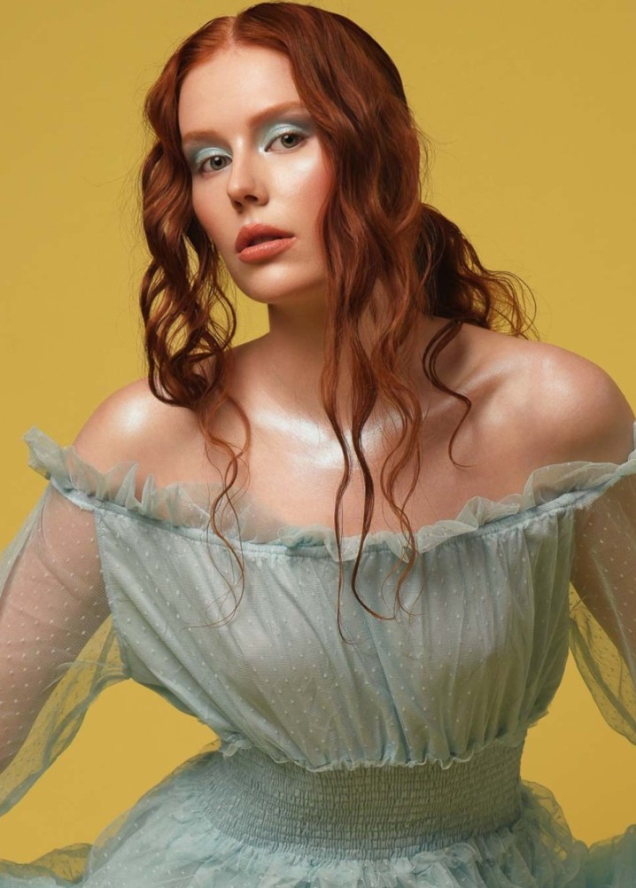 kitty valius - model