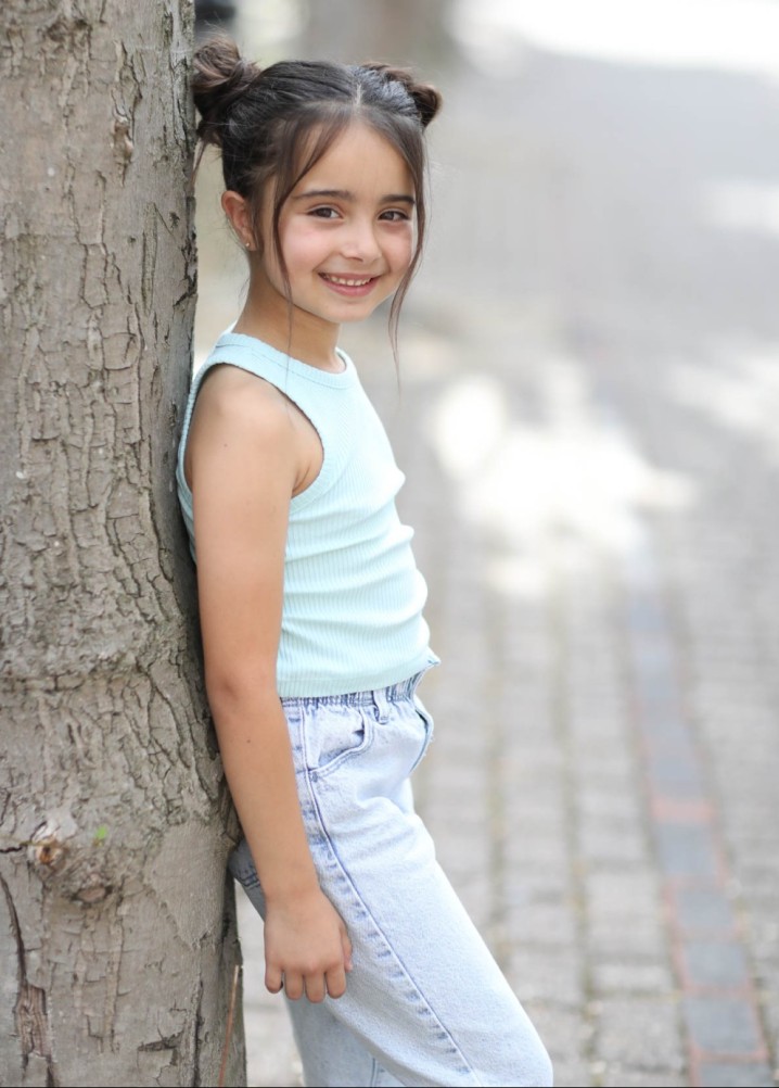 valentina rodrigues - profile