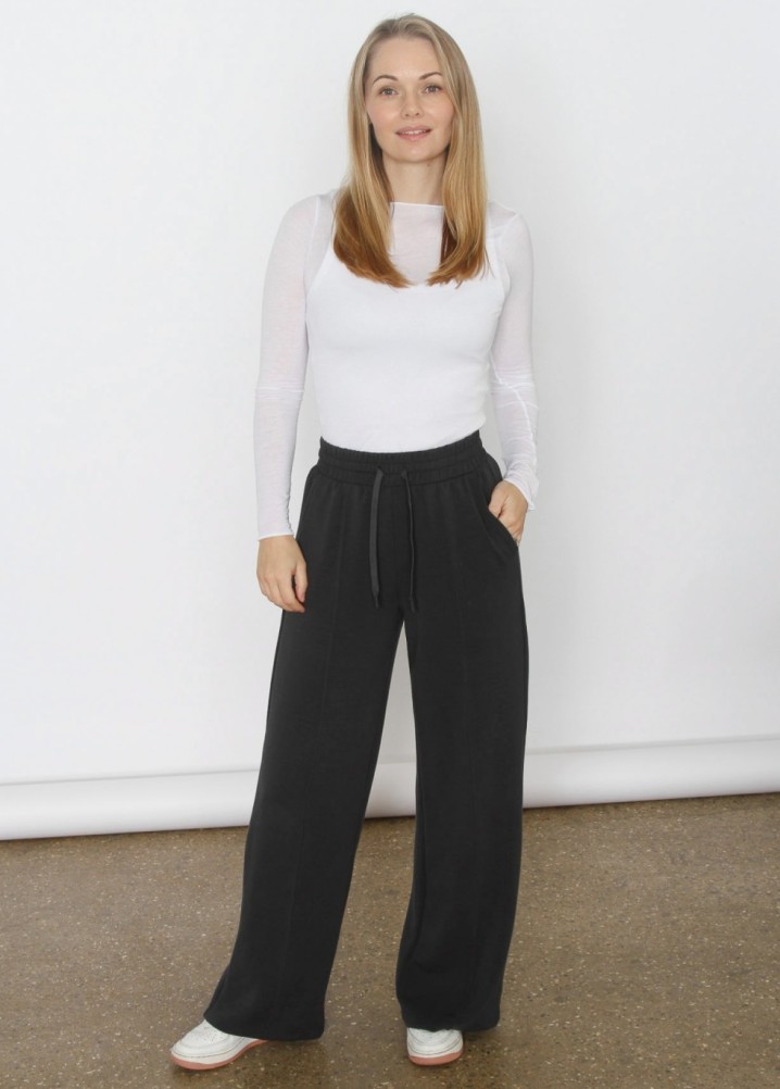 amy clayton - Casting Shots