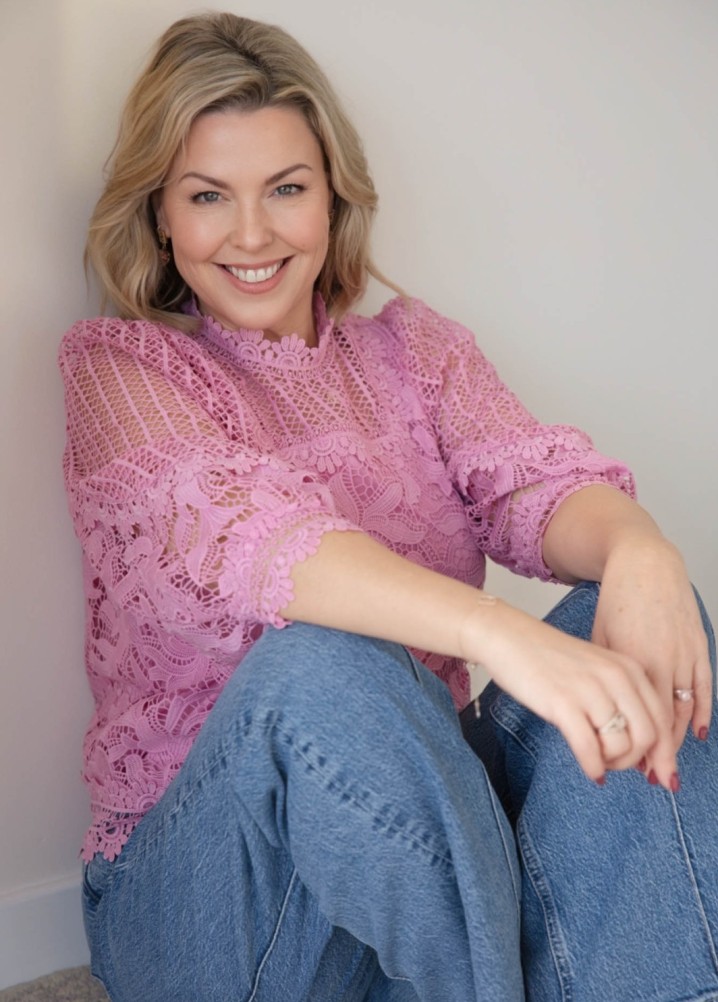 emma walker santo - classics 40+