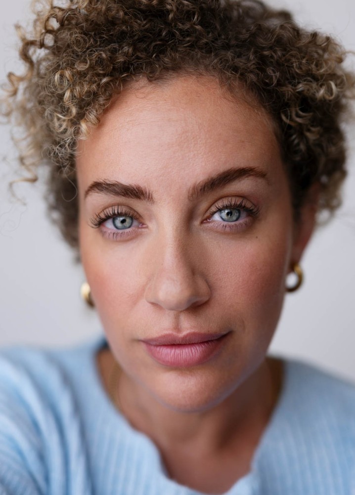 stephanie siadatan - actor