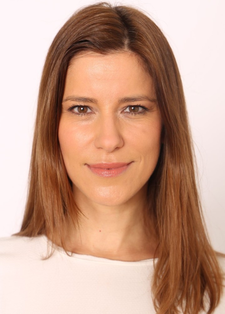 Fernanda Peviani - Casting Shots