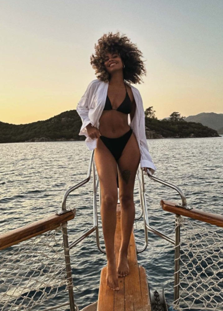 audrey gabao - body