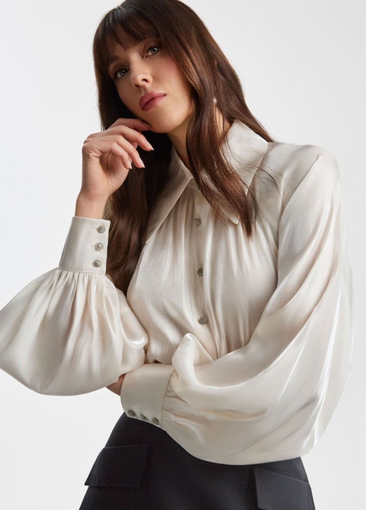 lauren saliu - model