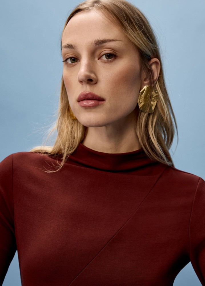 lizzie court - hair stylist