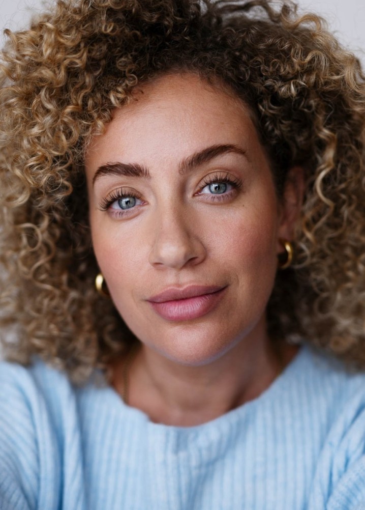 stephanie siadatan - actor