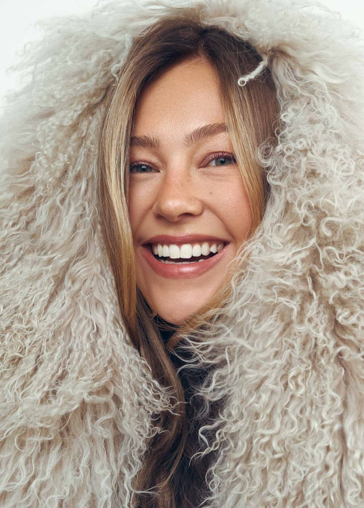 hollie hobin - model