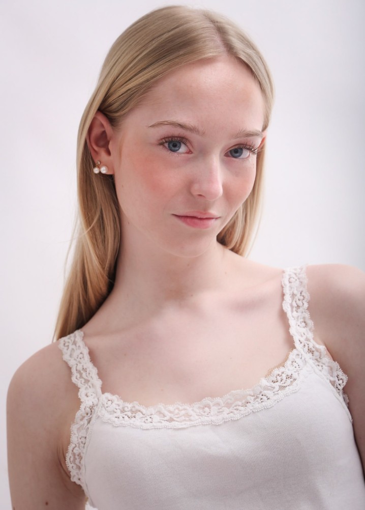 Olivia Mcdougall - Casting Shots