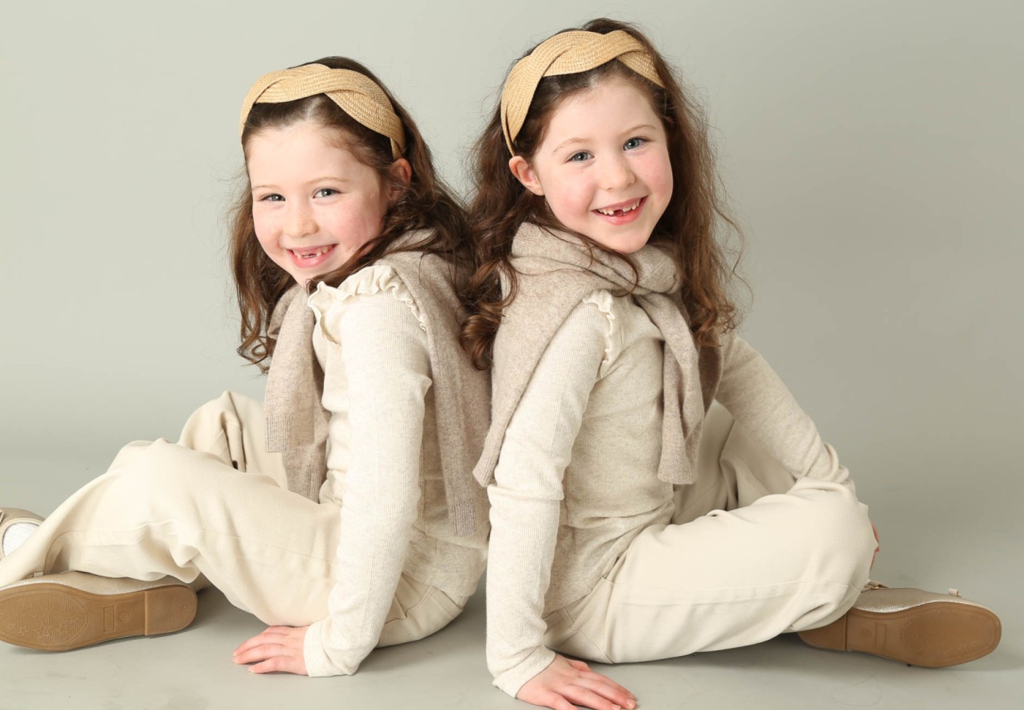 éloïse and isabella - junior