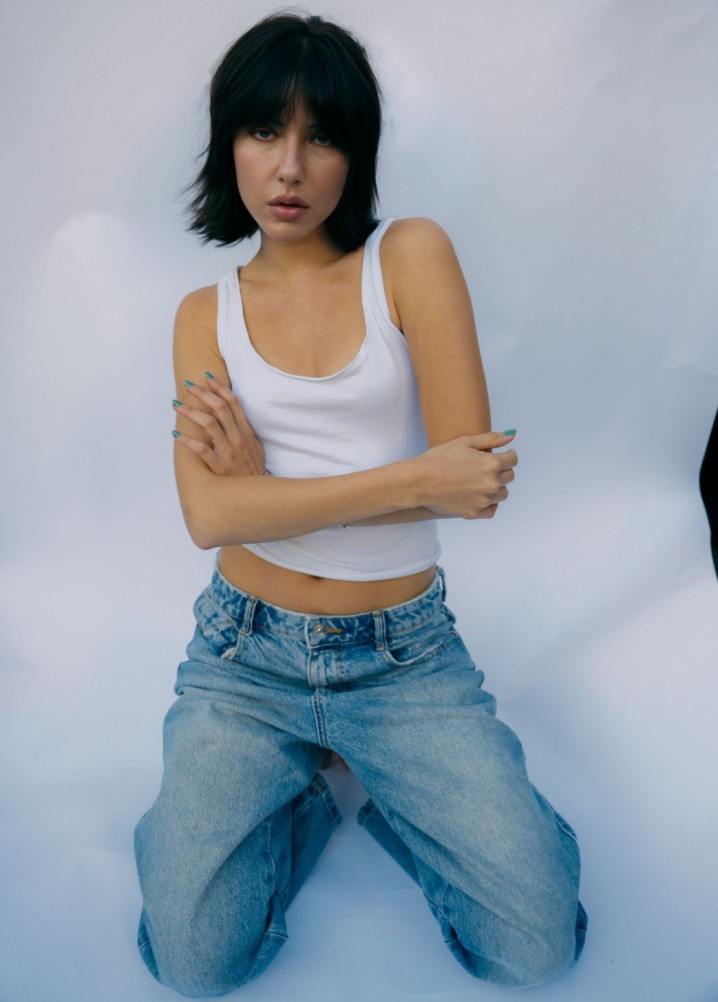 taina haines - profile