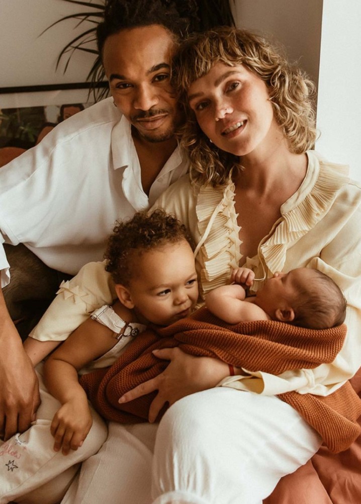 curtis family - profile