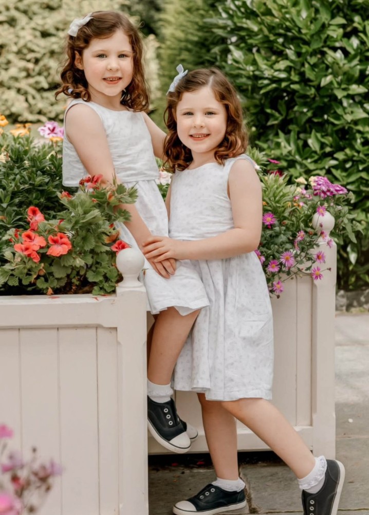 éloïse and isabella - junior