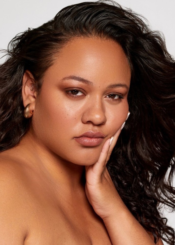 chanae sonson - curve