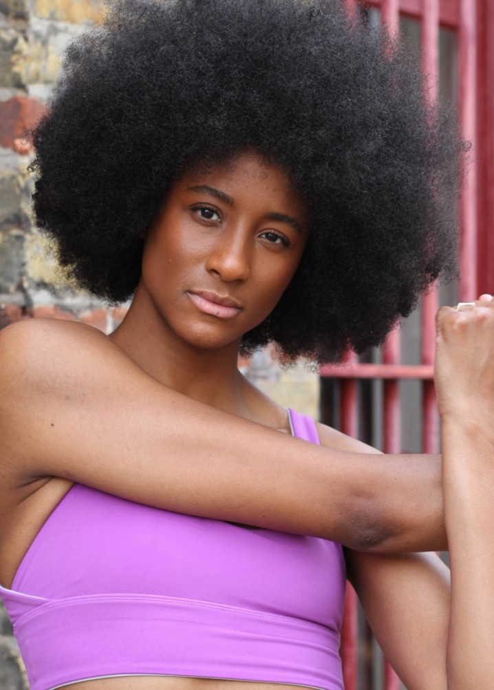elishia edwards - model