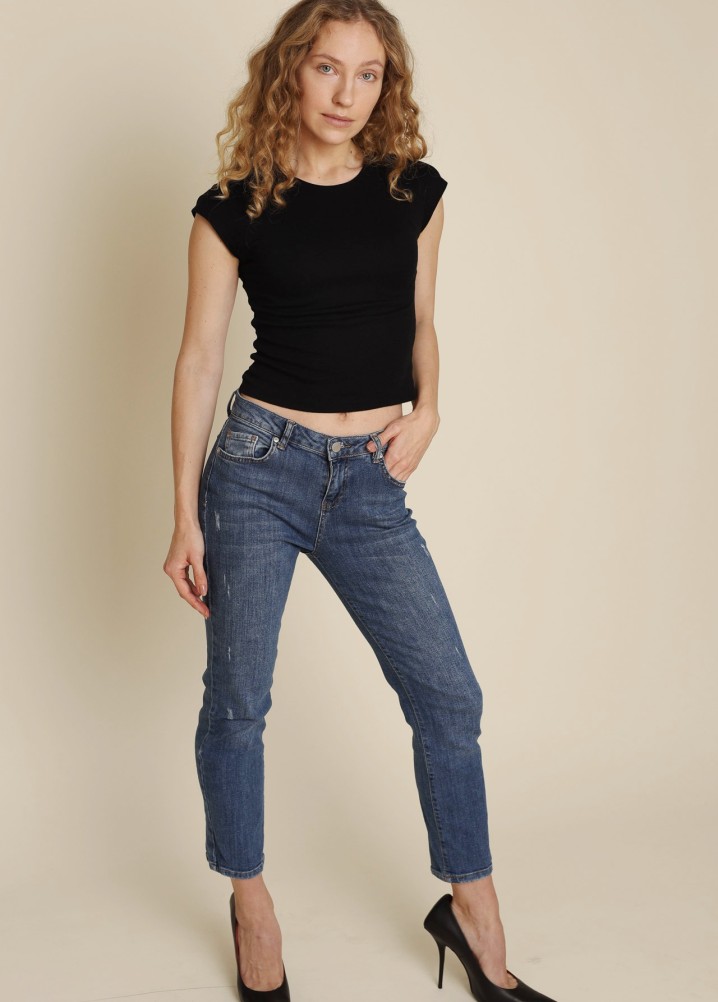 anastasia aush - actor