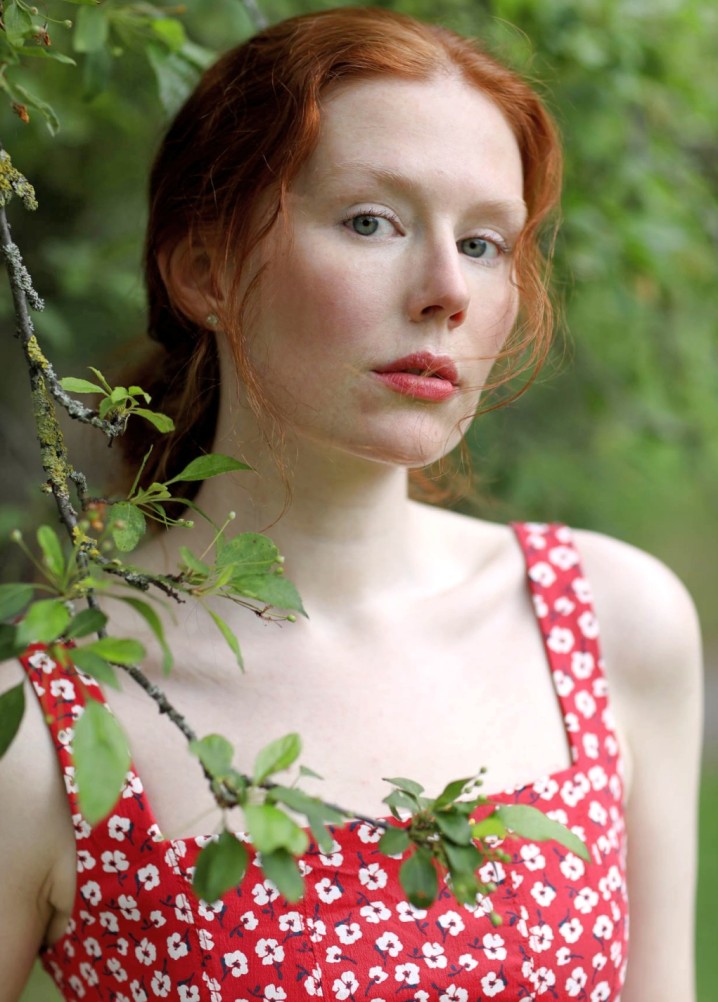 kitty valius - model