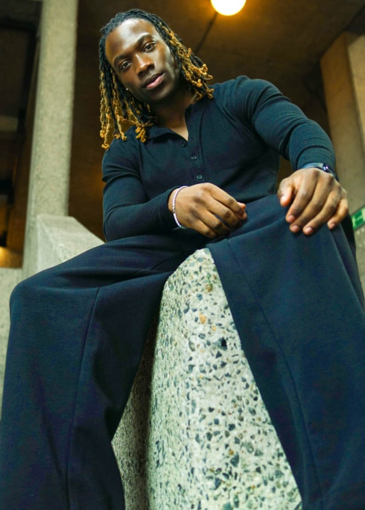 tobi thomas - real & unique