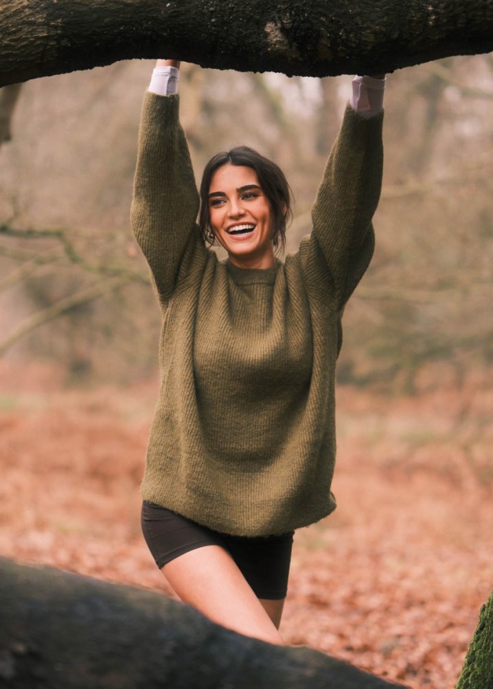 daisy oliphant - model