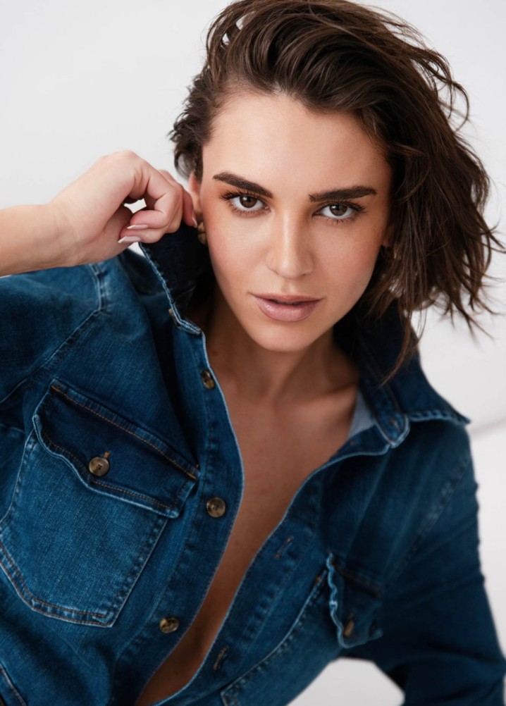 daisy oliphant - model