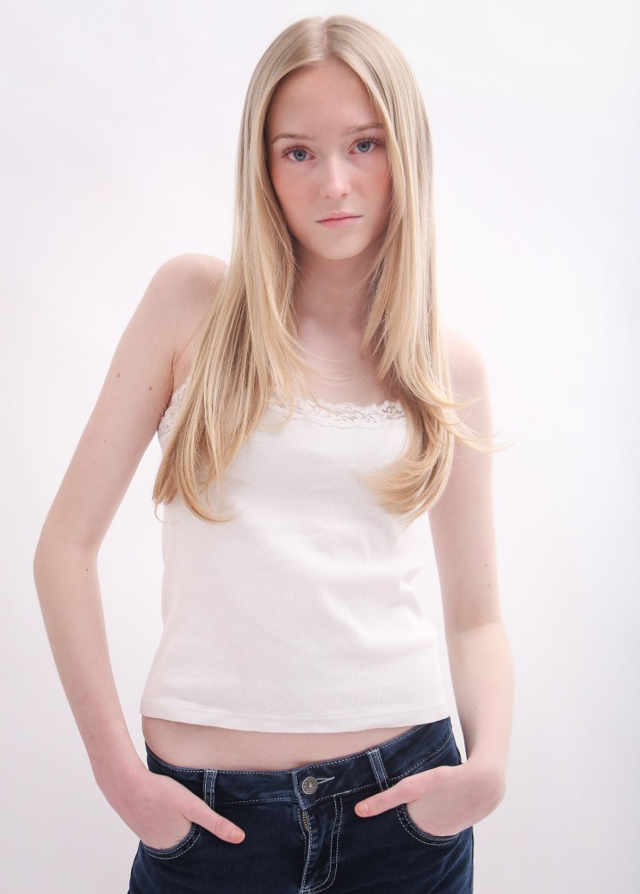 Olivia Mcdougall - Casting Shots