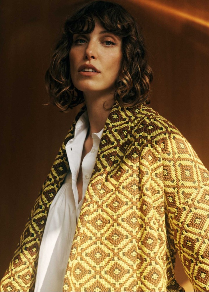 lizzie court - hair stylist