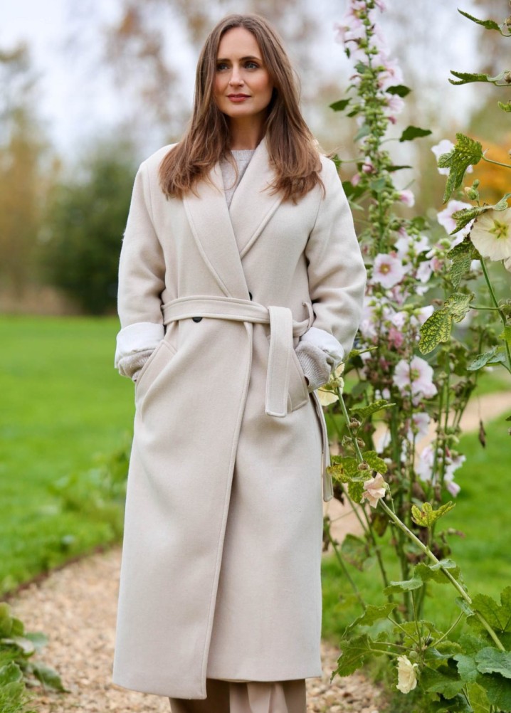 elizabeth core-clarke - actor