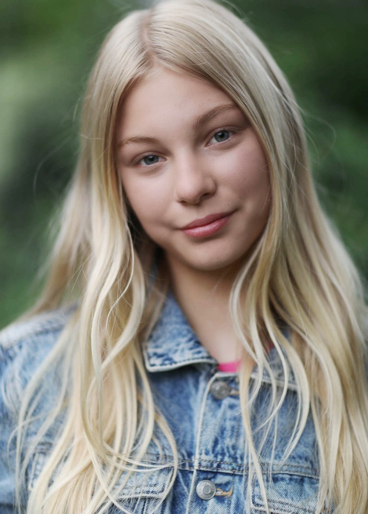 mila lobb - junior