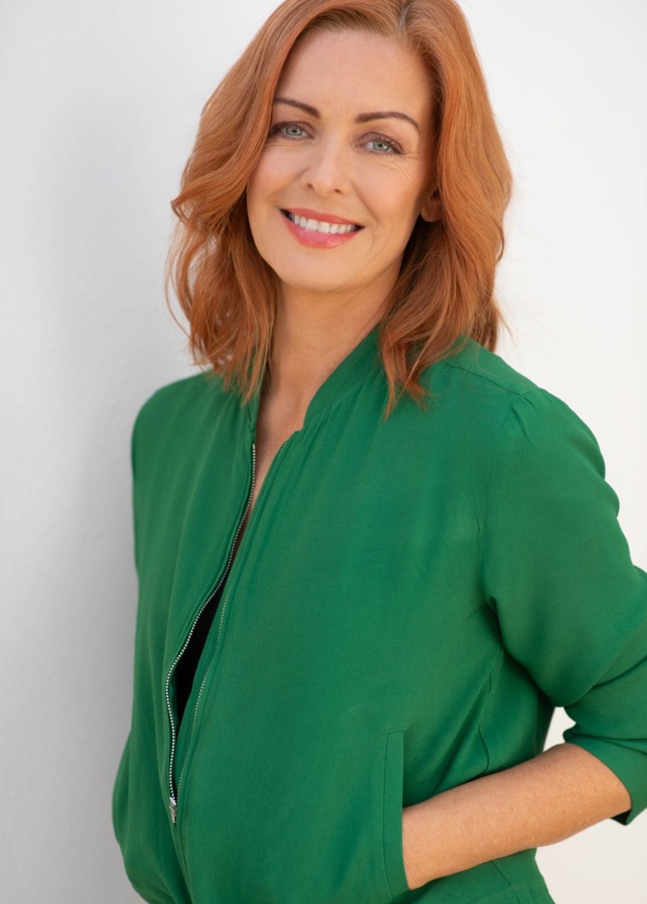 daniela isherwood - actor
