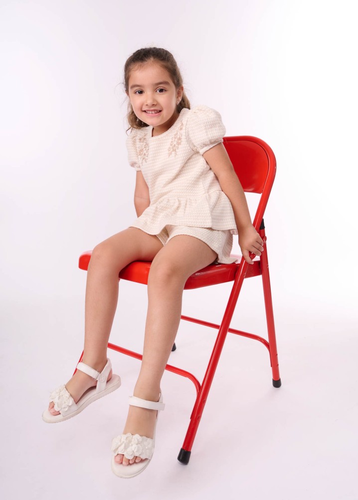 ayla - junior