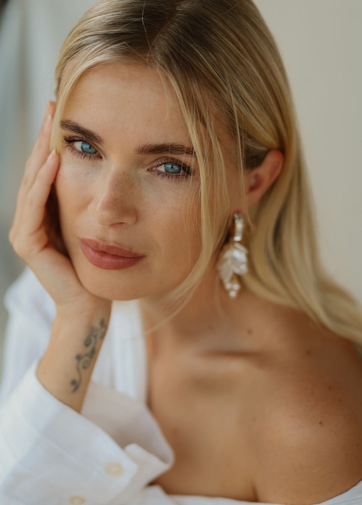 danielle wells - model