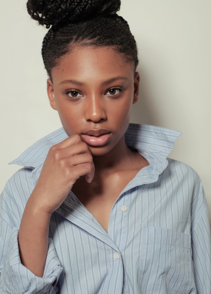 olivia dina - junior