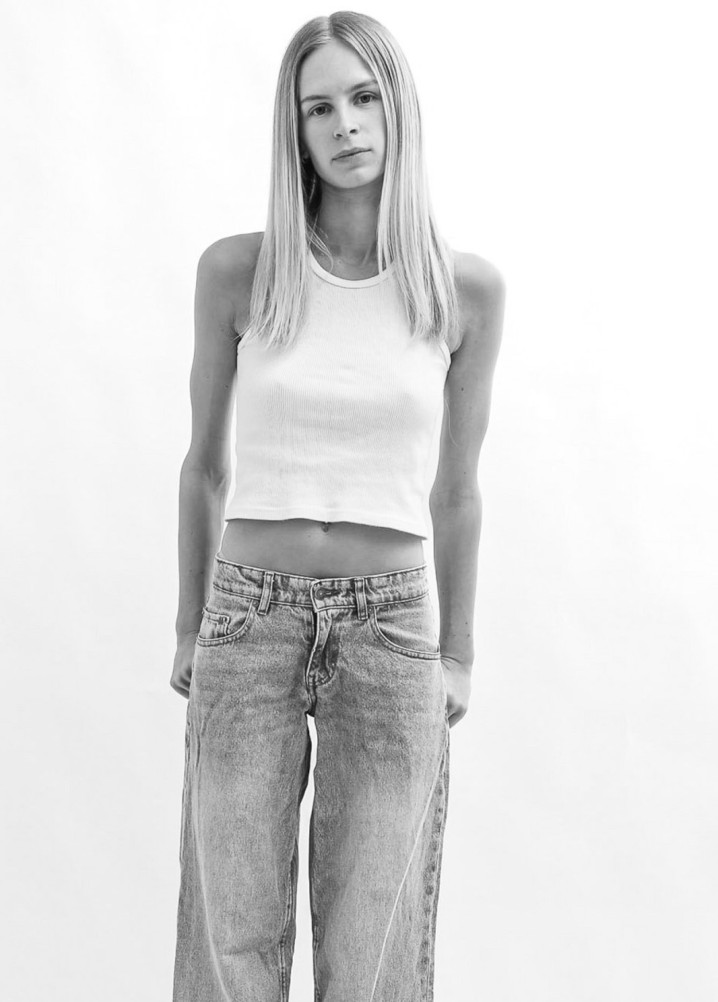 olive gregory - model