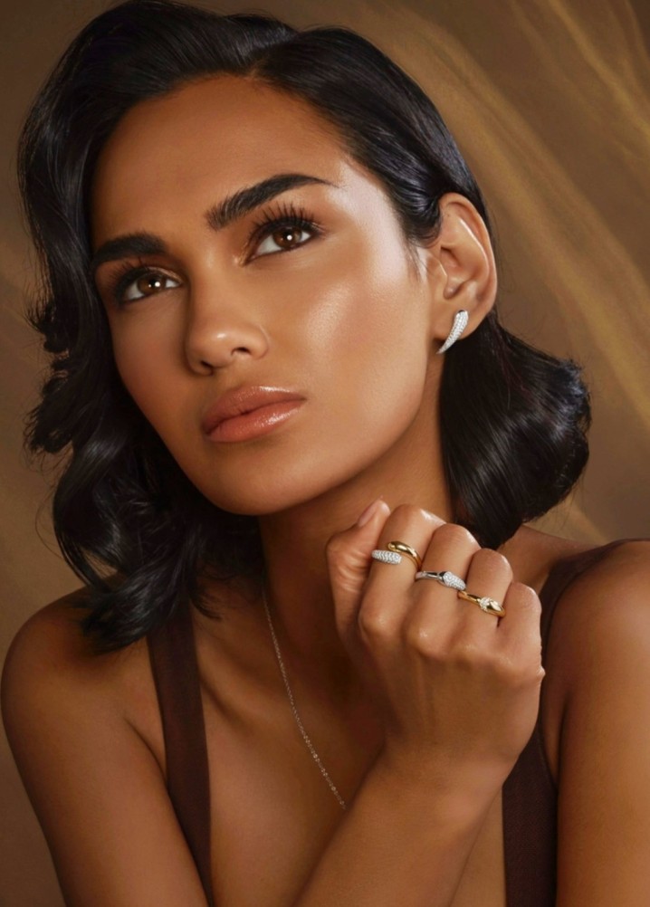 maya ansar - beauty