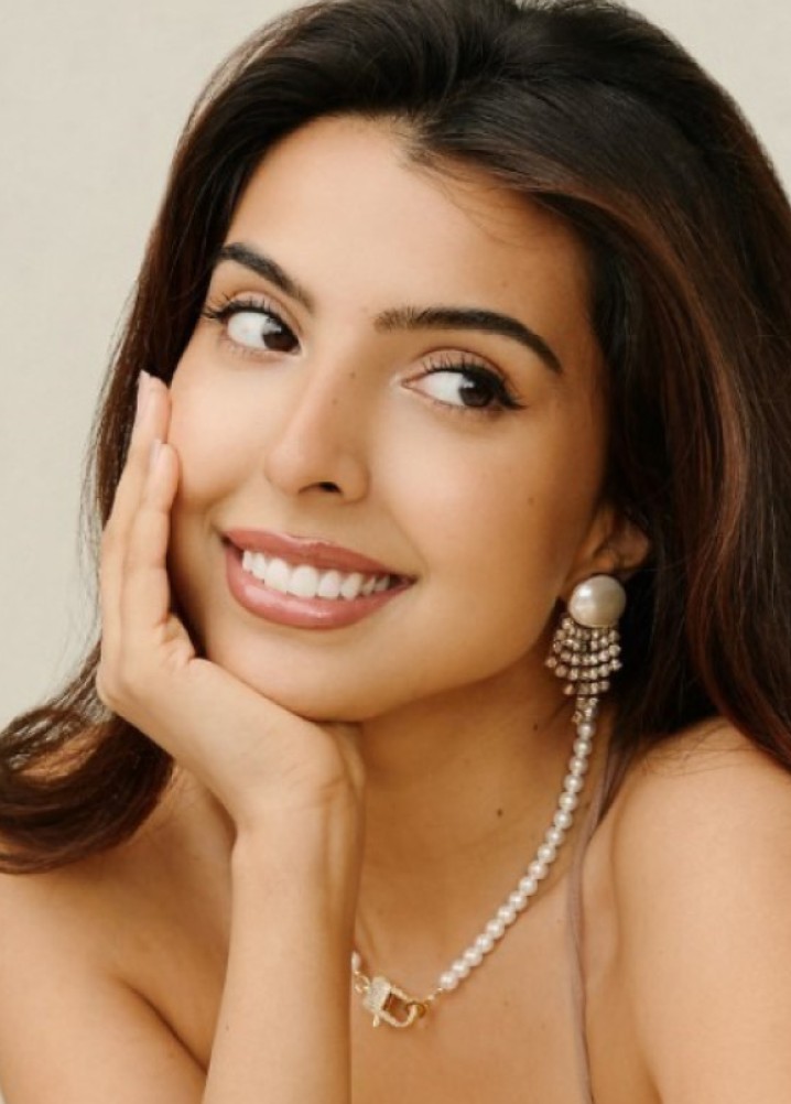 esha jass - profile
