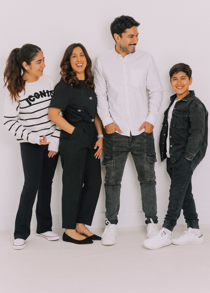 flip flop family - profile