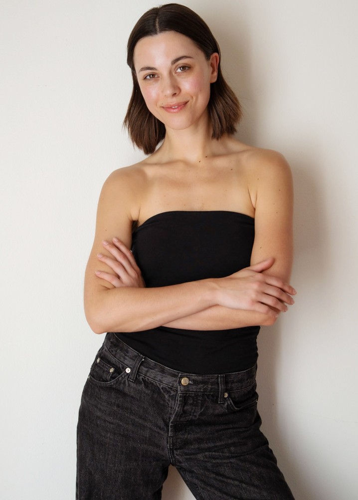 jelka lepever - Casting Shots