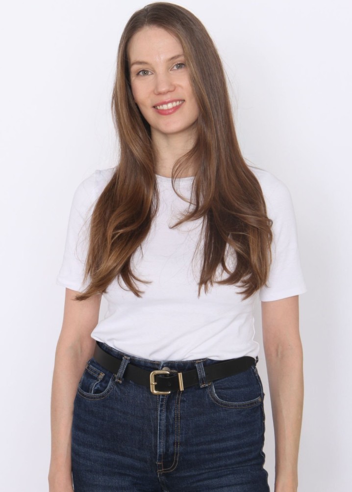 Bea - Casting Shots