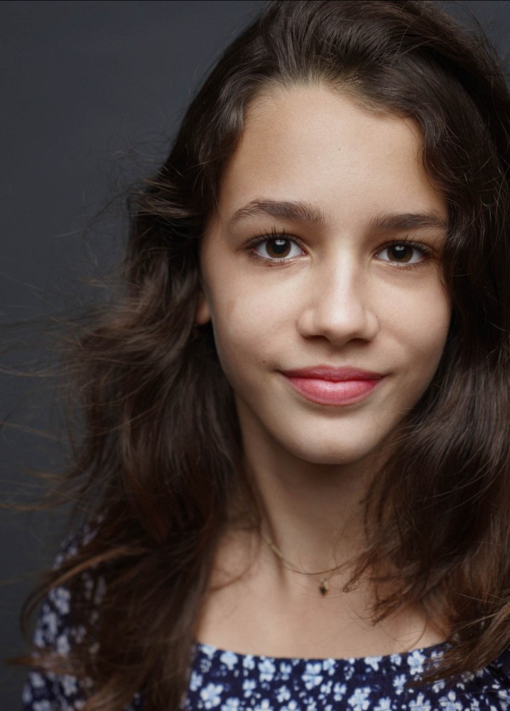 bella smith - junior