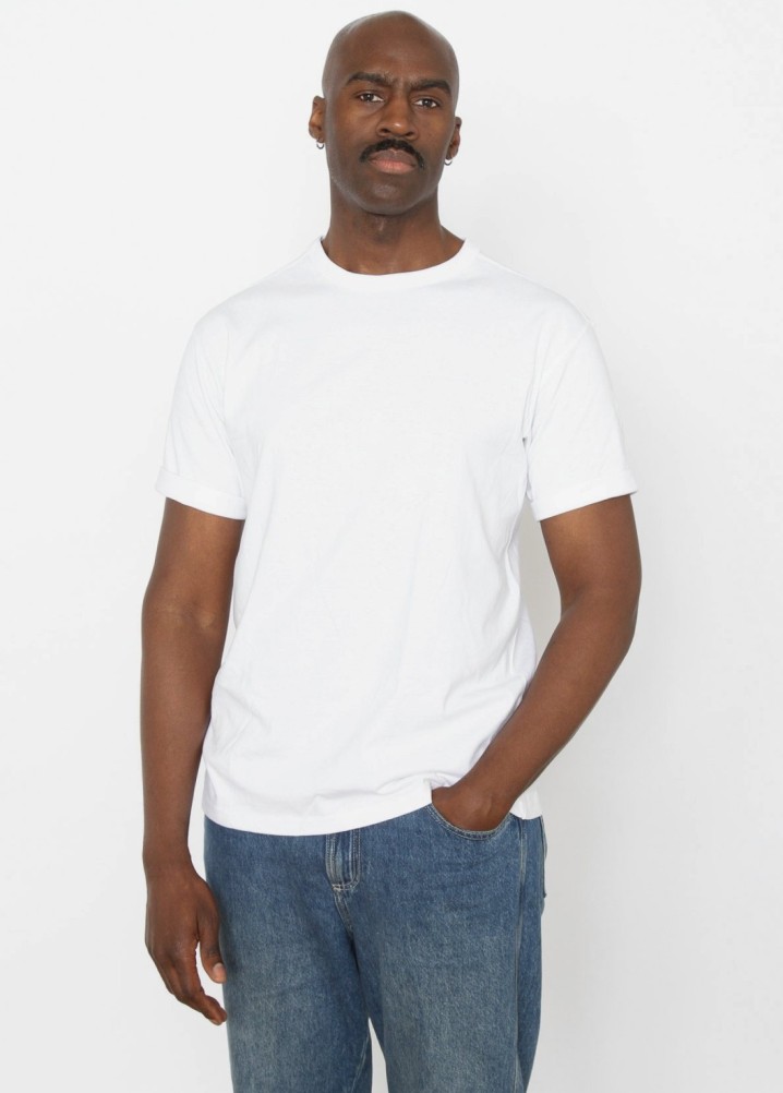 Derek Aidoo - Digitals