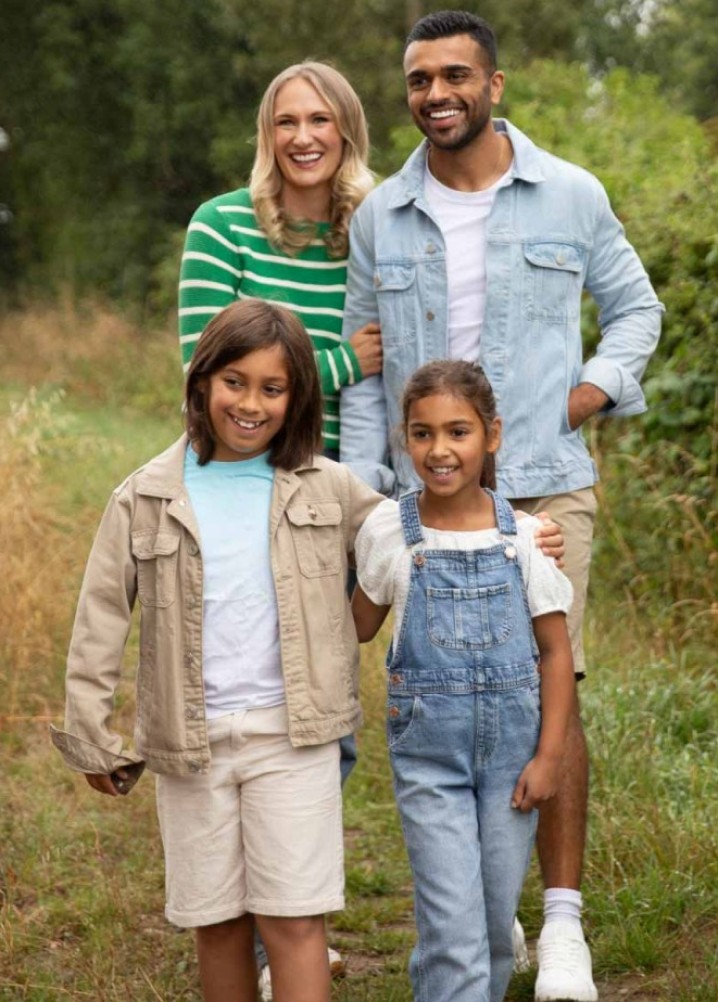 autumn family - profile