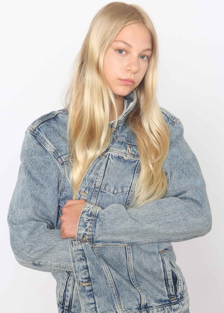 Mila Lobb - Casting Shots